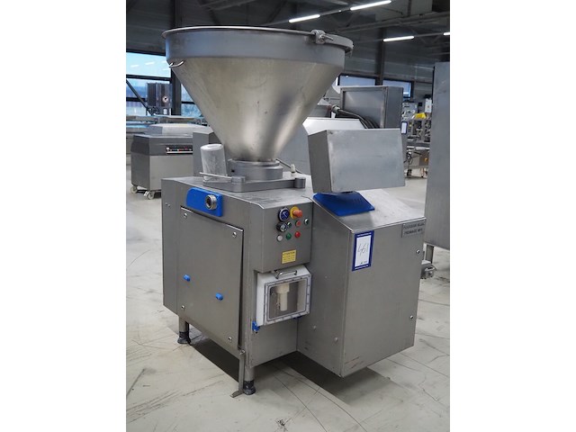 Nijal - afbeelding 1 van  14