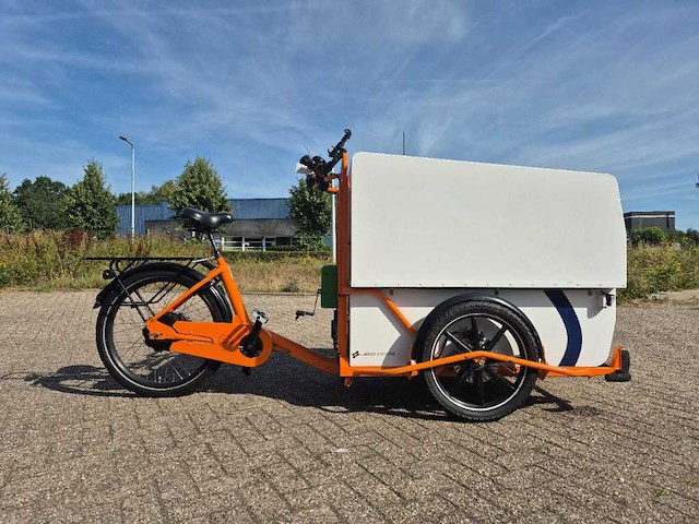 Nijland - e-bakfiets nijland centurion heinzmann - cargo fiets - electric bicycle - afbeelding 3 van  10