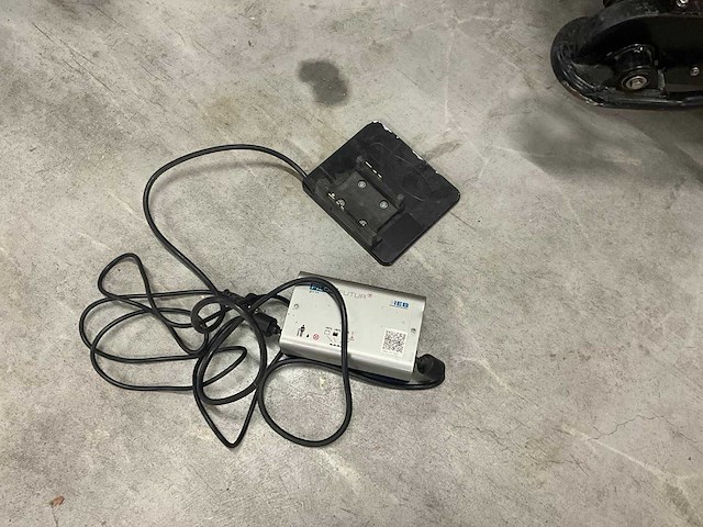 Nijland cargo cycling chariot elektrische transportfiets - afbeelding 9 van  17