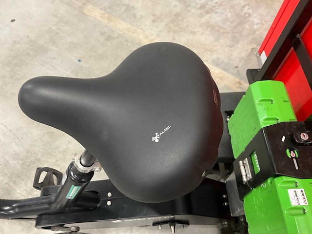 Nijland cargo cycling chariot elektrische transportfiets - afbeelding 12 van  13