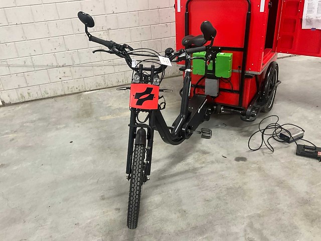 Nijland cargo cycling chariot elektrische transportfiets - afbeelding 6 van  15