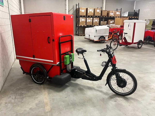 Nijland cargo cycling chariot elektrische transportfiets - afbeelding 12 van  15