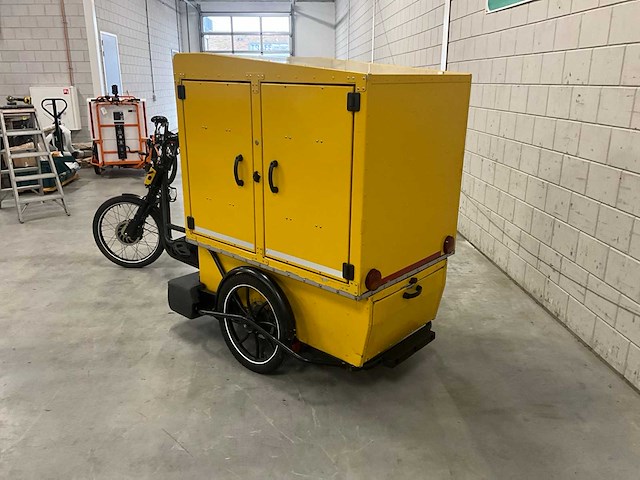 Nijland cargo cycling chariot elektrische transportfiets - afbeelding 17 van  20
