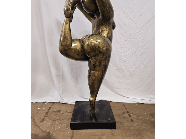 Niki de saint phalle ''nana'' xxl sculptuur - 140cm hoog - afbeelding 4 van  13