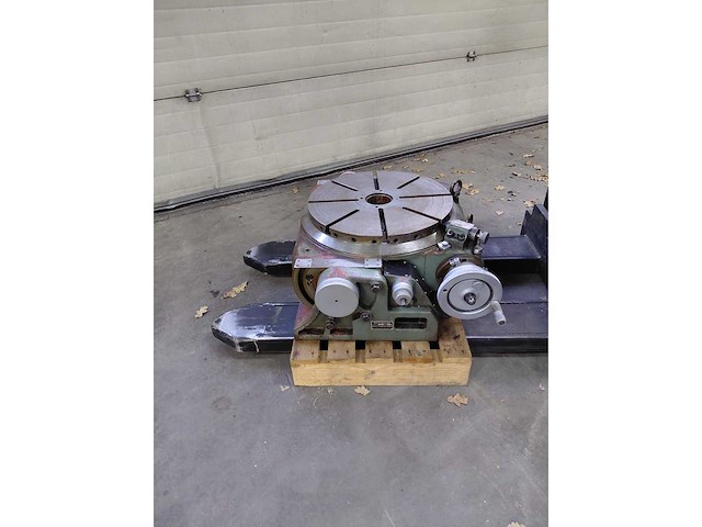 Nikken - nst450hp - rondverdeeltafel - afbeelding 1 van  4