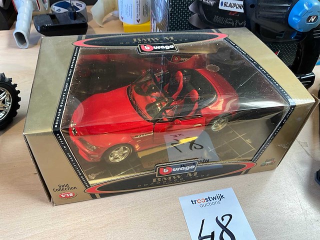 Nikko en burago rc en schaalmodel voertuig (3x) - afbeelding 6 van  7