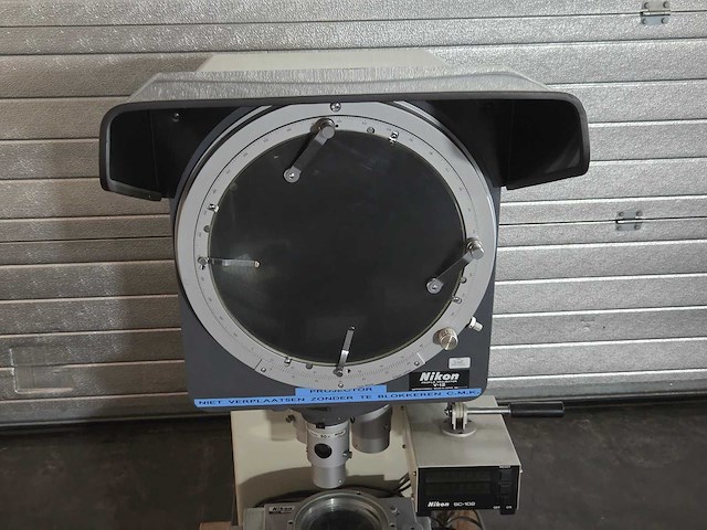 Nikon - 1987 - v-12 - profielprojector - afbeelding 12 van  20