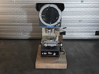 Nikon - 1987 - v-12 - profielprojector - afbeelding 1 van  20