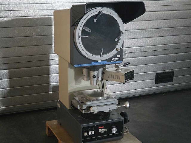 Nikon - 1987 - v-12 - profielprojector - afbeelding 3 van  20