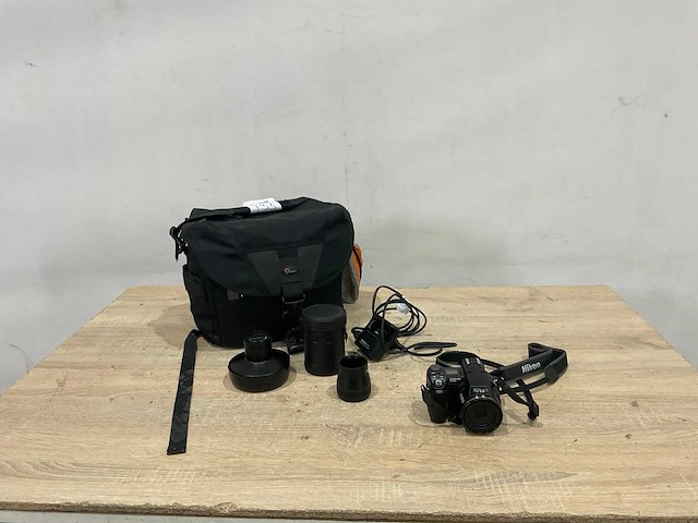 Nikon - coolpix - e8700 - fotocamera - afbeelding 3 van  6