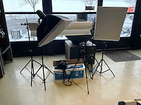 Nikon - d3300 - fotocamera met fotostudio - afbeelding 1 van  16