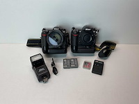 Nikon - mb-d200 - fotocamera (2x) - afbeelding 1 van  6