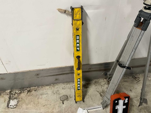 Nikon ac-2s waterpasinstrument / kijker met meetlat - afbeelding 10 van  11