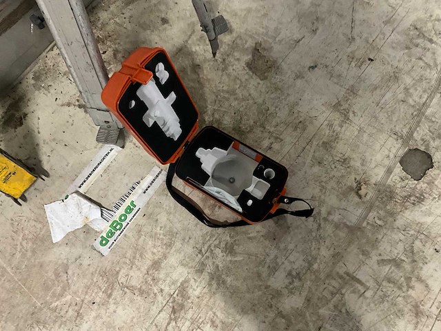 Nikon ac-2s waterpasinstrument / kijker met meetlat - afbeelding 11 van  11