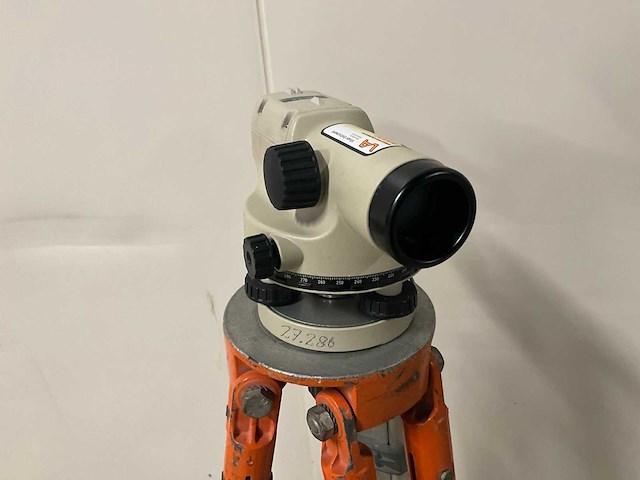 Nikon ac-2s waterpasinstrument / kijker - afbeelding 5 van  8