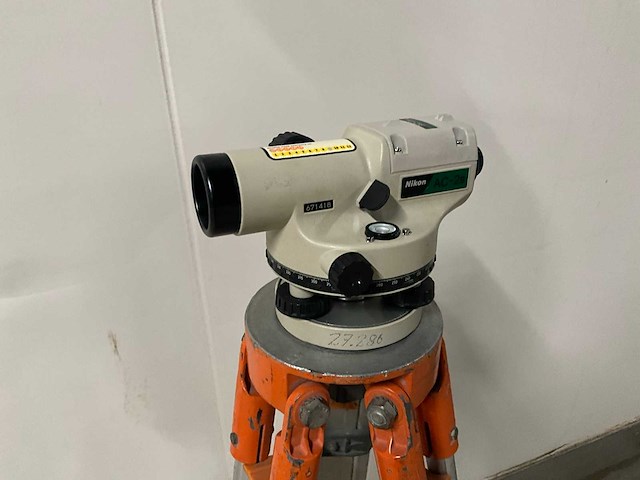Nikon ac-2s waterpasinstrument / kijker - afbeelding 2 van  9