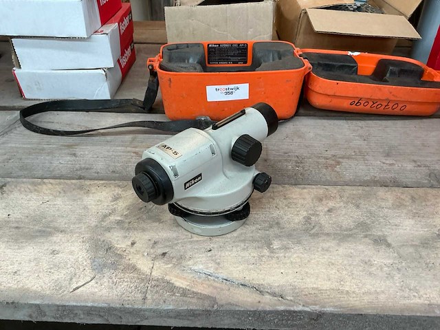 Nikon ap-5 waterpastoestel - afbeelding 3 van  3