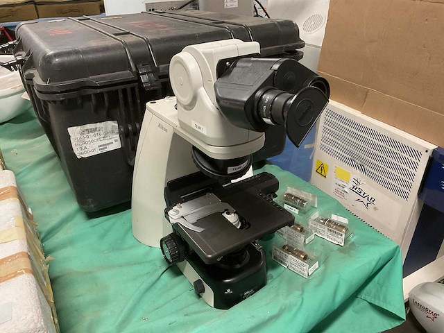 Nikon eclipse ci microscope - afbeelding 1 van  5