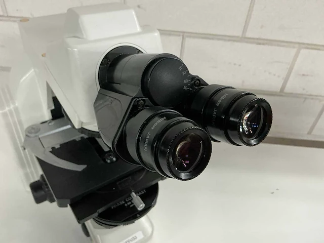 Nikon eclipse e400 microscope - afbeelding 11 van  13