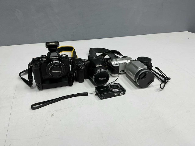 Nikon/sony/olympus - fotocamera’s (4x) - afbeelding 18 van  24