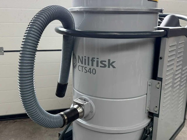 Nilfisk - 2017 - cts40l - industriële stofzuiger - afbeelding 4 van  6