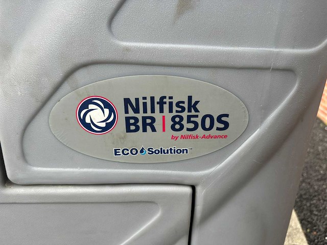 Nilfisk - br 850s - zelfrijdende schrobmachine - afbeelding 10 van  11