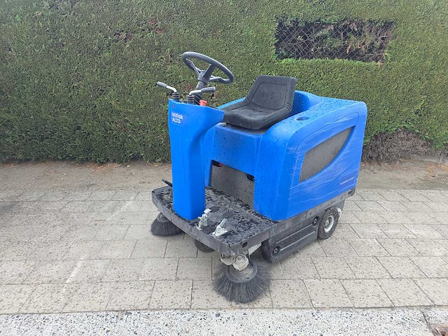 Nilfisk - floortec r670p - vloerreiniger - afbeelding 1 van  7