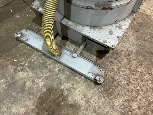 Nilfisk - gb733 - industriële vacuüm stofzuiger - afbeelding 3 van  5