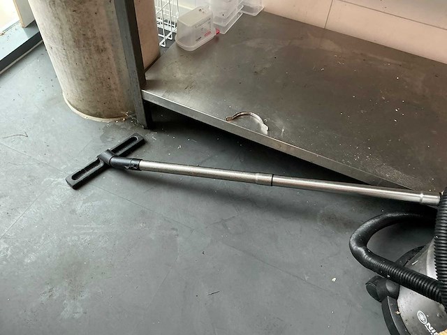 Nilfisk - waterzuiger - afbeelding 1 van  3