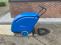 Nilfisk alto 343e zelfrijdende schrobmachine - afbeelding 2 van  9