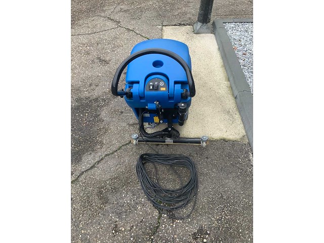 Nilfisk alto 343e zelfrijdende schrobmachine - afbeelding 6 van  9