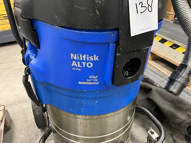 Nilfisk alto attix industriële stofzuiger - afbeelding 4 van  6