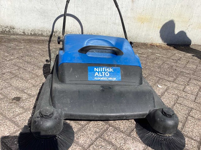 Nilfisk alto floortec 480m veegmachine - afbeelding 5 van  8