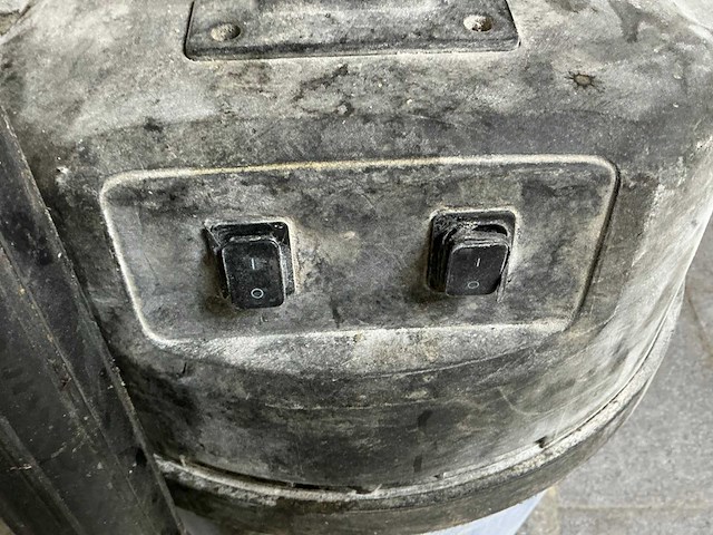 Nilfisk alto maxxi wd7 industriële stofzuiger - afbeelding 9 van  10