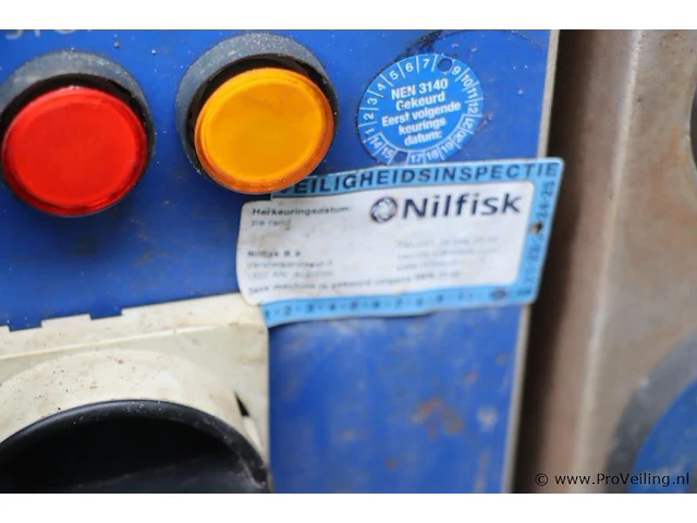 Nilfisk alto solar booster 7-57d incl. container - afbeelding 13 van  32