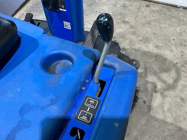 Nilfisk alto zit veegmachine - afbeelding 3 van  28