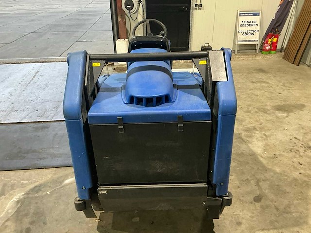 Nilfisk alto zit veegmachine - afbeelding 25 van  28