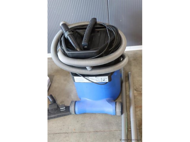Nilfisk attix nat- en droogzuiger, 1500w - afbeelding 2 van  7