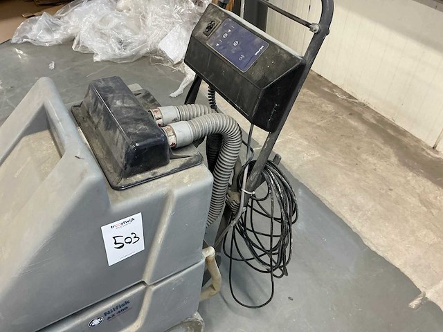 Nilfisk ax400 tapijtreiniger - afbeelding 6 van  8