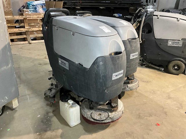 Nilfisk ba 410d ecoflex schrob-/ zuigmachine (2x) - afbeelding 3 van  10