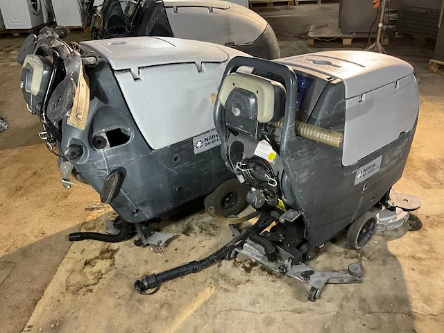 Nilfisk ba 651/ 451d schrob-/ zuigmachine (2x) - afbeelding 8 van  14