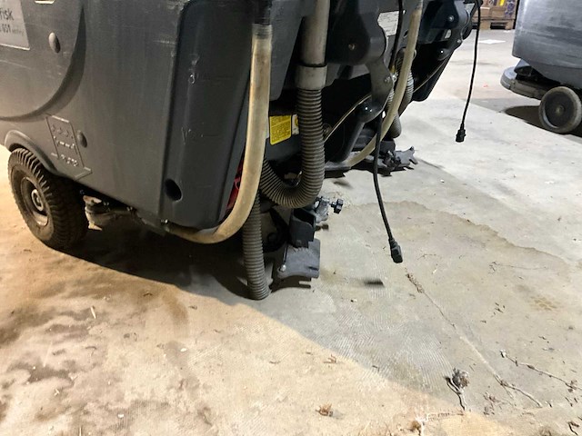 Nilfisk ba 651 ecoflex schrob-/ zuigmachine (2x) - afbeelding 11 van  14