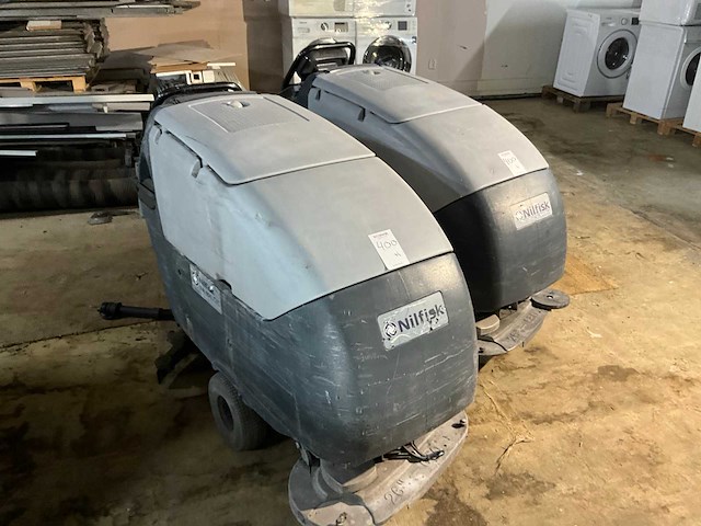 Nilfisk ba 651 ecoflex schrob-/ zuigmachine (2x) - afbeelding 4 van  12