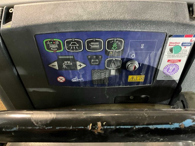 Nilfisk ba 651 ecoflex schrob-/ zuigmachine (2x) - afbeelding 11 van  12