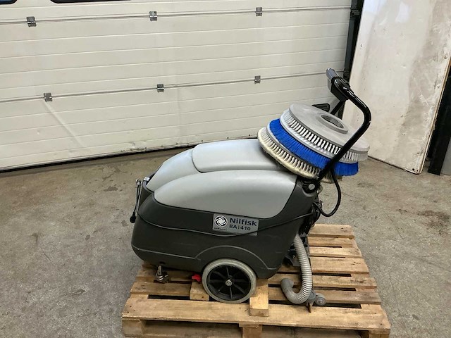 Nilfisk ba410 vloerreiniger - afbeelding 2 van  6
