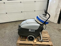 Nilfisk ba410 vloerreiniger - afbeelding 2 van  6