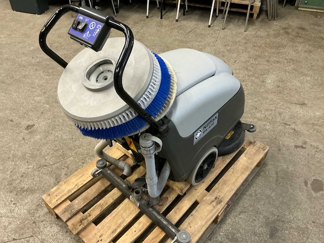 Nilfisk ba410 vloerreiniger - afbeelding 6 van  6