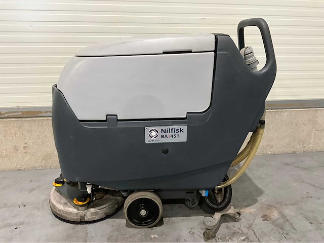 Nilfisk ba451 schrob-zuigmachine - afbeelding 2 van  7