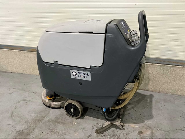 Nilfisk ba451 schrob-zuigmachine - afbeelding 3 van  7