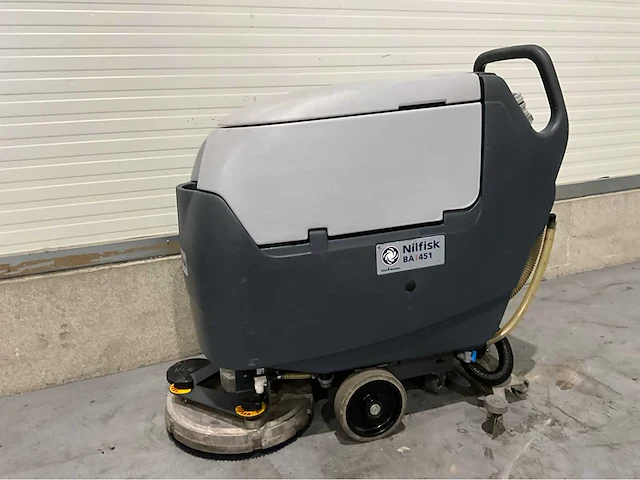 Nilfisk ba451 schrob-zuigmachine - afbeelding 1 van  7